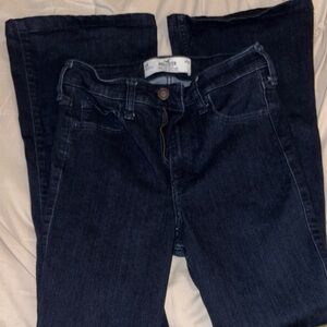 Hollister Women's Curvy High Rise Flare Leg Jeans